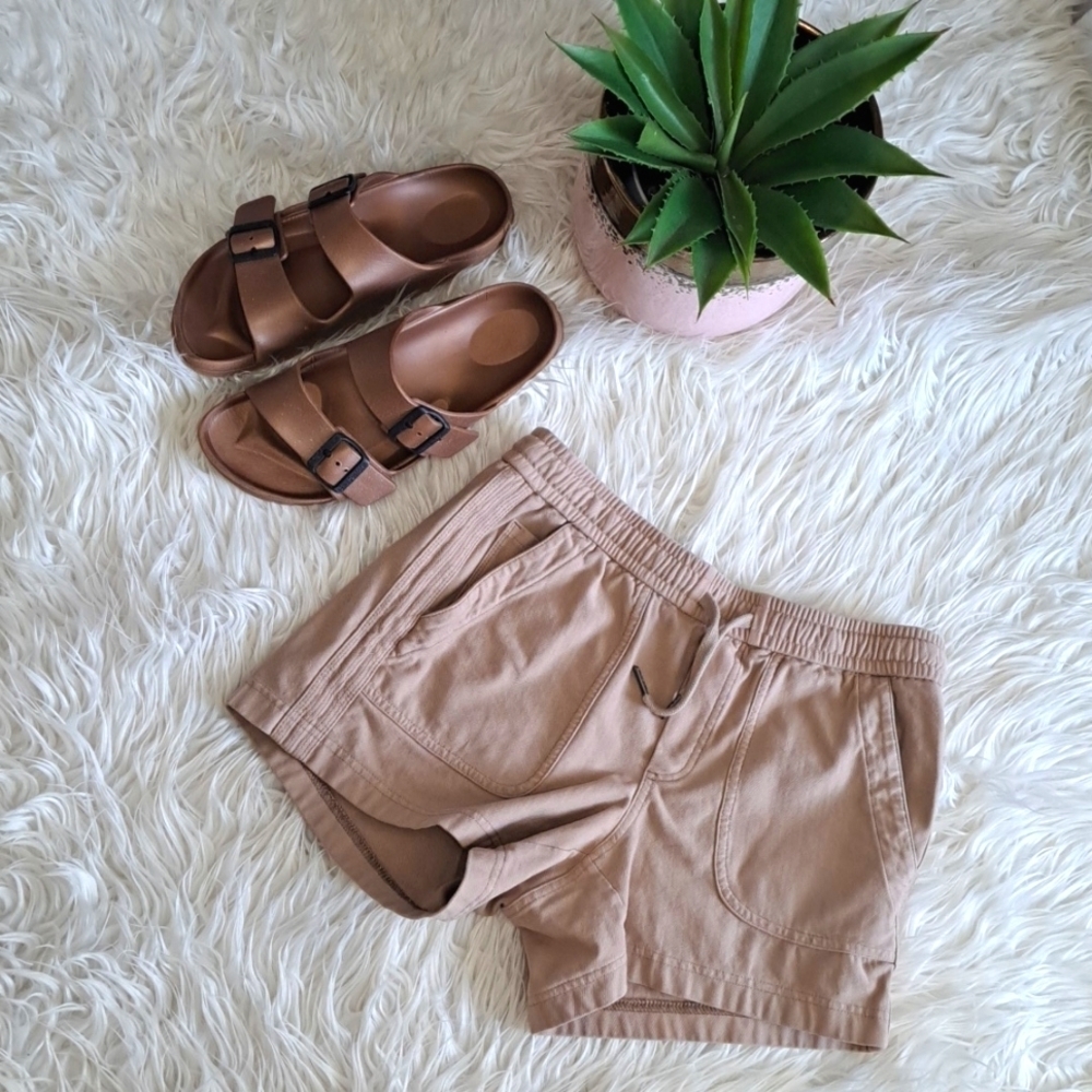 Athleta short size 2